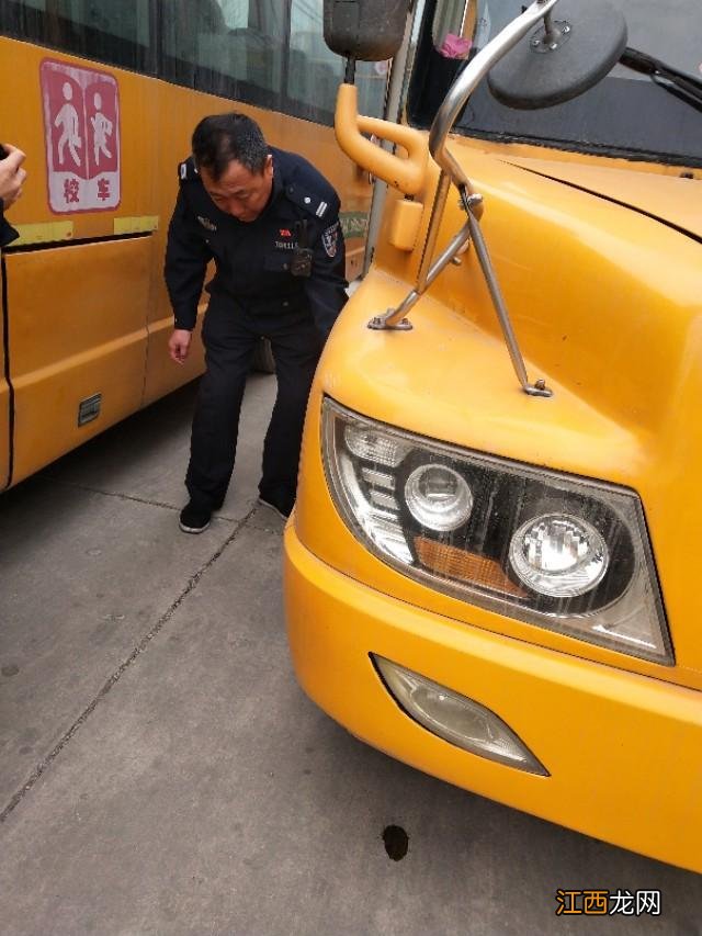 油罐车简笔画大全大图视频 油罐车简笔画