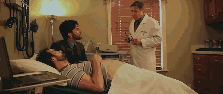 睾丸变硬变小 睾丸变硬