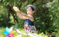 3岁上幼儿园还是4岁好些 3岁上幼儿园还是4岁好