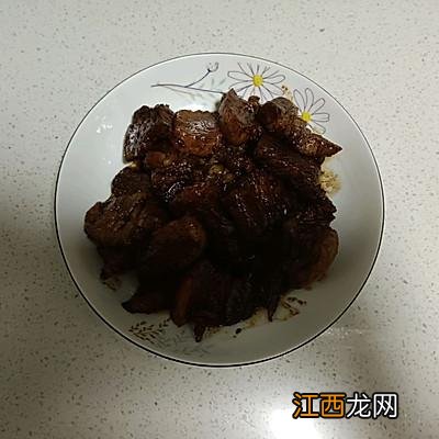 红烧肉怎么做不腻窍门 红烧肉怎么做不腻