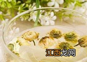 菊花茶的功效与作用 菊花茶的功效与作用及副作用