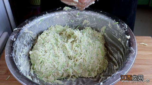 萝卜丸子怎么做好吃又简单 萝卜丸子怎么做