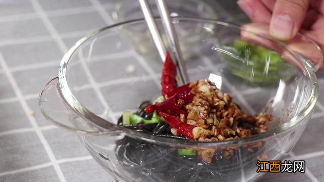 蕨根粉怎么做好吃要吃热的 蕨根粉怎么做好吃