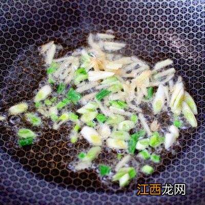 对虾炒年糕好吃吗 虾糕跟什么炒好吃