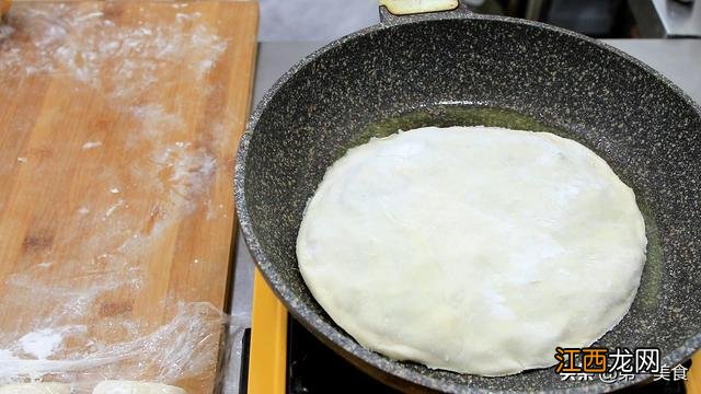 韭菜鸡蛋煎饼热量 韭菜鸡蛋煎饼