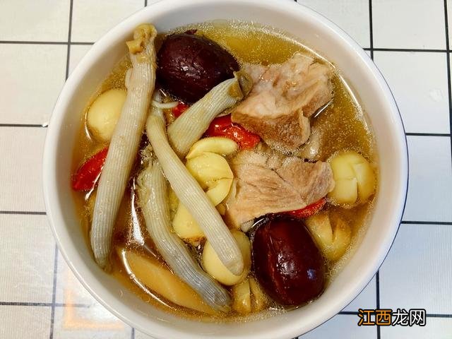 沙虫干煲汤的做法图片 沙虫干煲汤的做法