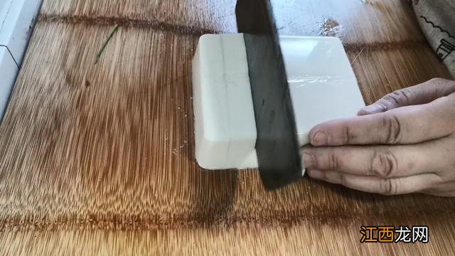 小黄鱼炖豆腐的做法 小黄鱼炖豆腐