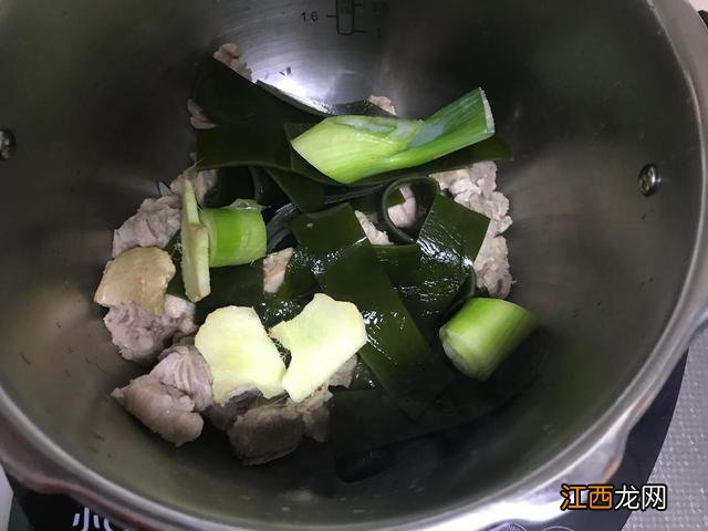 萝卜海带排骨汤的功效与作用 海带排骨汤的功效与作用