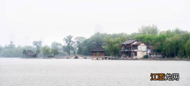 雨中美景看图写话一年级 雨中美景