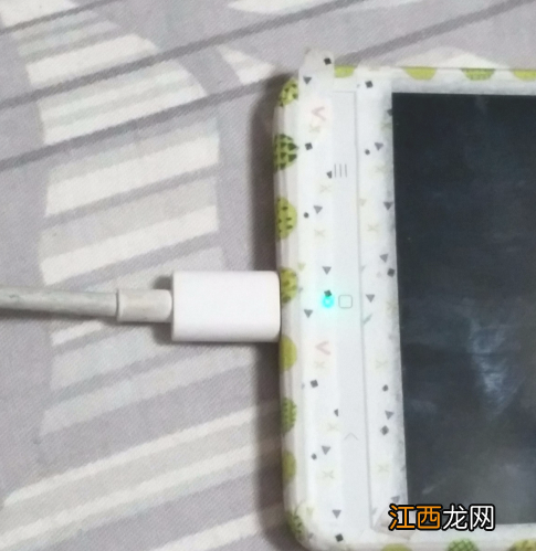 手机充不进电什么原因怎么办 苹果手机充不进电什么原因怎么办