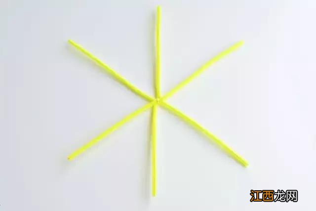 扭扭棒做手工恐龙 扭扭棒做手工