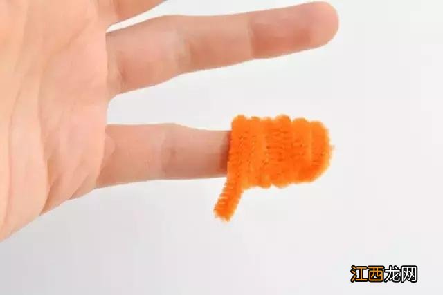 扭扭棒做手工恐龙 扭扭棒做手工