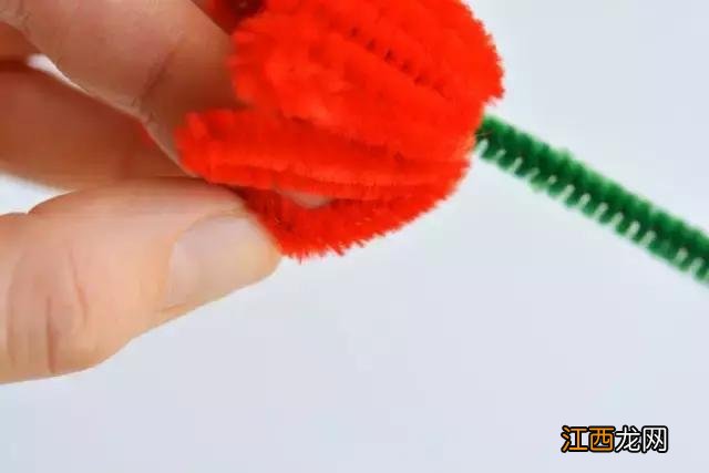 扭扭棒做手工恐龙 扭扭棒做手工