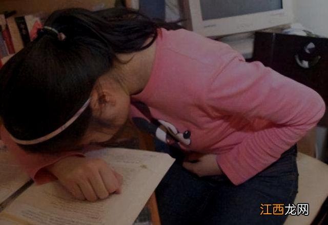 现在女孩几岁来月经正常 女孩几岁来月经正常