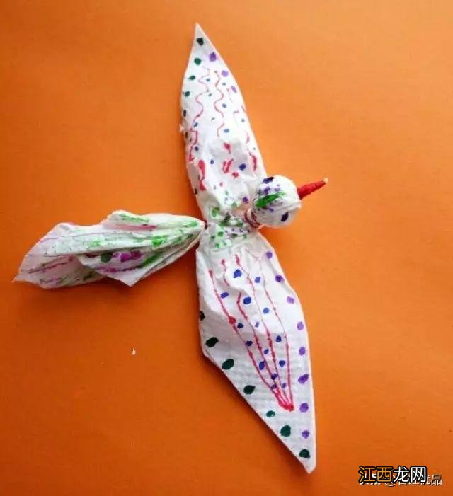 长方形餐巾纸折玫瑰花 餐巾纸折玫瑰花