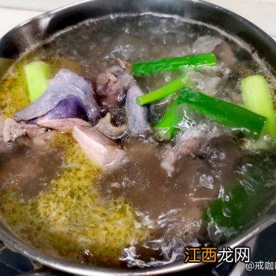 老母鸡炖什么好吃 鸡炖什么好吃