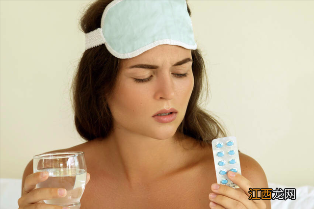 褪黑素能治失眠吗有副作用吗 褪黑素能治失眠吗