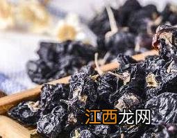 黑枸杞的功效与作用 黑枸杞的功效与作用泡水喝的功效