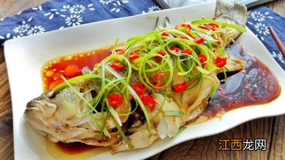 清蒸鲈鱼正宗做法 清蒸鲈鱼正宗做法 家常