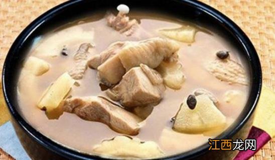 鸡汤炖出来是白色的正常吗 炖鸡汤怎么炖出白色的汤