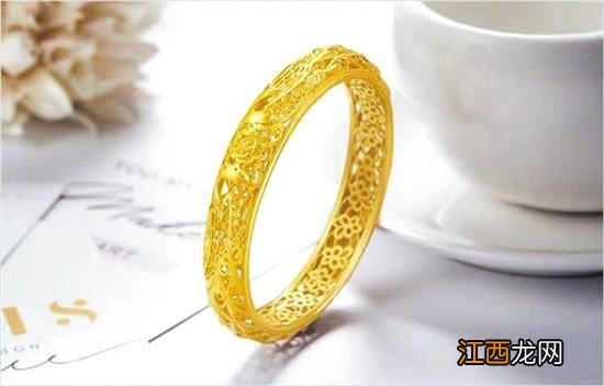 金价猛涨赶上婚嫁旺季 黄金首饰为啥比金价贵很多