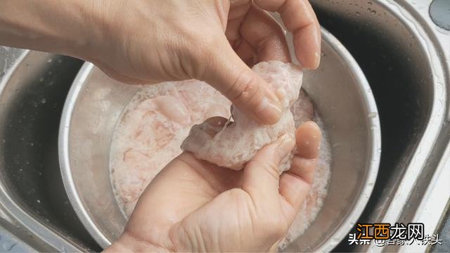 猪大肠又有过瘾吃法 猪大肠多种做法