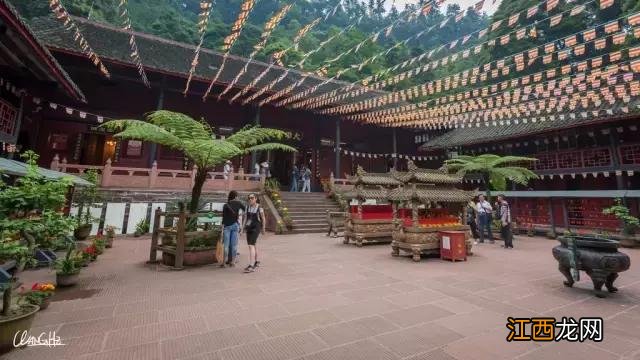 这可能是你见过的最详尽的峨眉山徒步攻略 峨眉山最经典的徒步游玩攻略