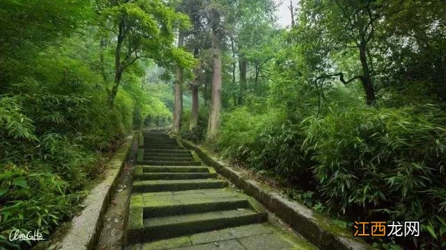 这可能是你见过的最详尽的峨眉山徒步攻略 峨眉山最经典的徒步游玩攻略