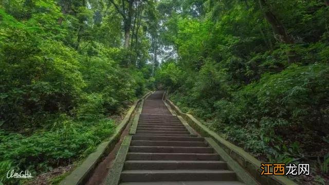 这可能是你见过的最详尽的峨眉山徒步攻略 峨眉山最经典的徒步游玩攻略