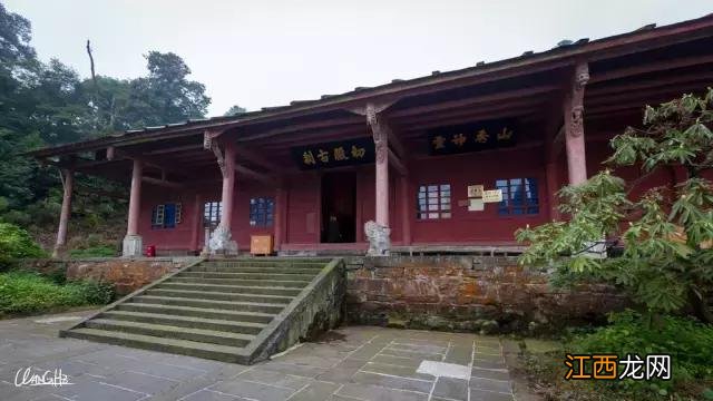 这可能是你见过的最详尽的峨眉山徒步攻略 峨眉山最经典的徒步游玩攻略