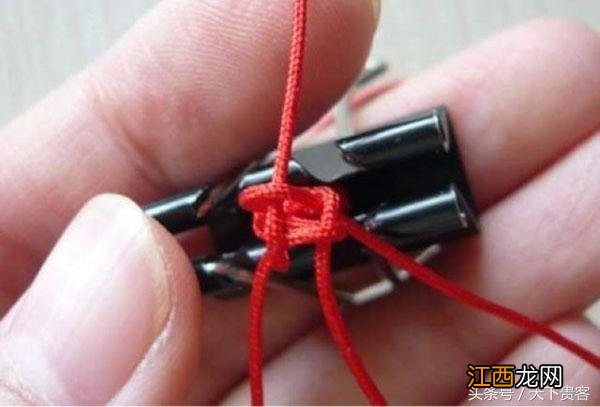 红绳手链步步高升结编法图解玉米结 红绳平结手链编法开头