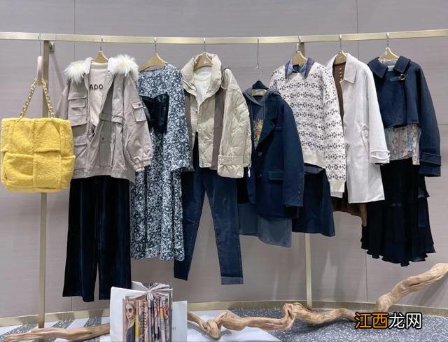 魔美名作冬品牌折扣女装派克服双面呢大衣桑蚕丝连衣裙卫衣穿搭 派克女装冬装中长款