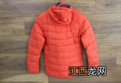 羽绒服掉毛是什么原因