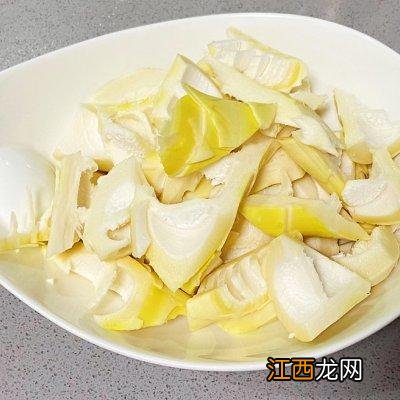 孕妇食谱五花肉焖春笋 新鲜蚕豆春笋吃法