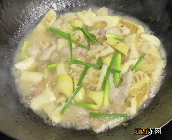 孕妇食谱五花肉焖春笋 新鲜蚕豆春笋吃法