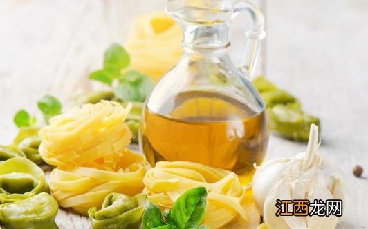 如何鉴别特级初榨橄榄油？