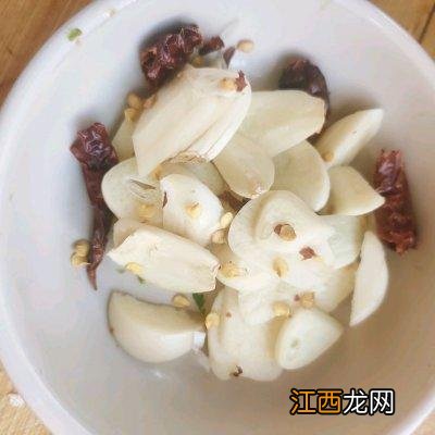 浇汁魚中午刚做完 墨鱼汁净食