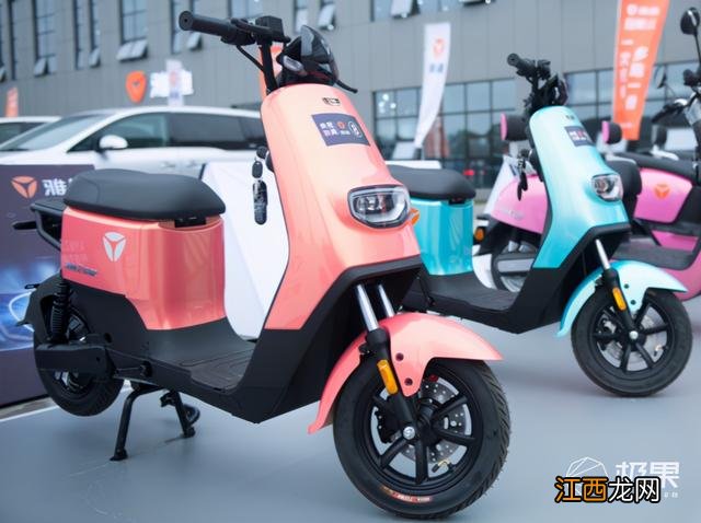 雅迪发布冠能2.0电动车 电动车雅迪冠能最新版