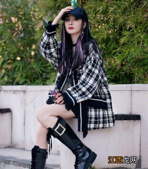 杨幂真不愧是时尚界top，展现甜酷风也太美了，高级又时髦