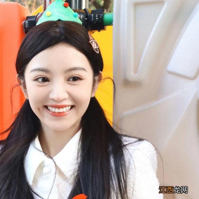 有些人虽走甜妹路线不出错,但成熟风更惊艳!