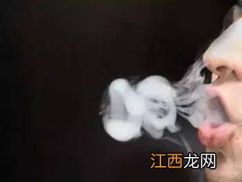 怎么吐烟圈儿