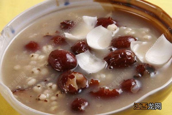 推荐这道红枣补血养颜粥让你的脸色红润有光泽