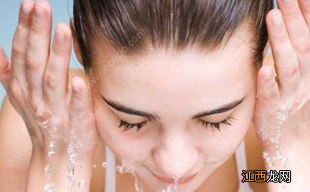 正确科学的洗脸方式是怎样的？如何洗脸才是正确科学的？