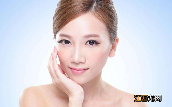 午间如何给皮肤补水?怎么让肌肤保持水嫩?