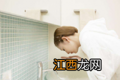 如何清洁皮肤不长痘痘？怎么洁面洗的干净？