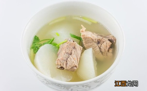 干燥秋季如何保养自己？这些养生汤帮你润肺去燥