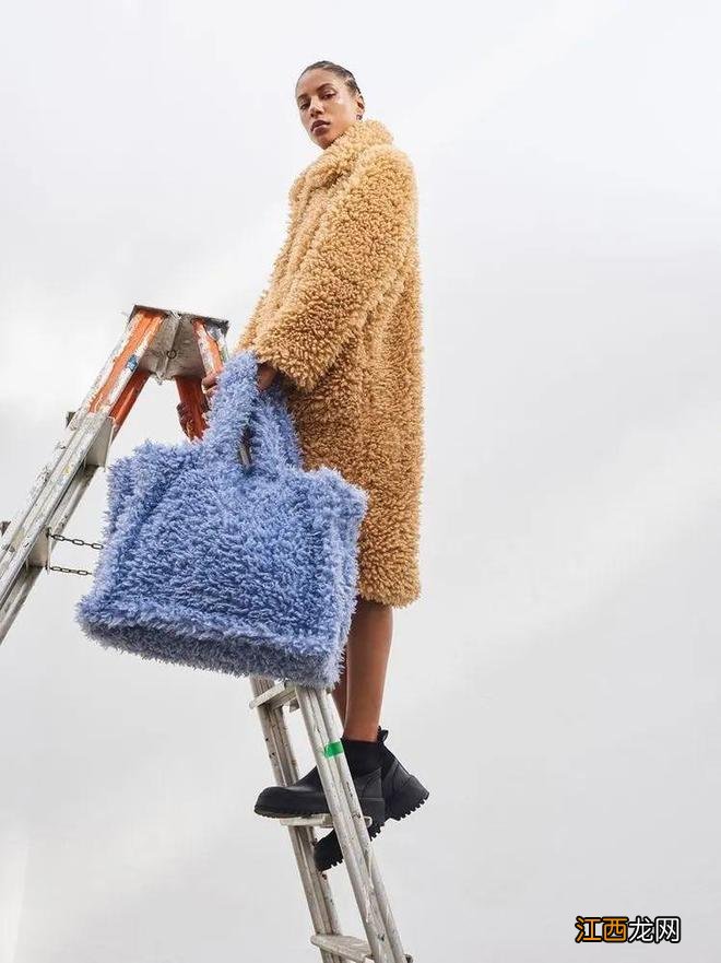 这5件毛绒单品,保暖和颜值兼备