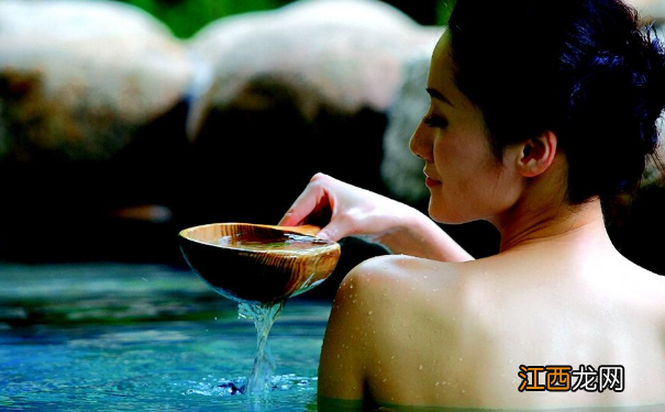 冬季生姜泡澡怎么减肥？怎么用生姜泡澡减肥？