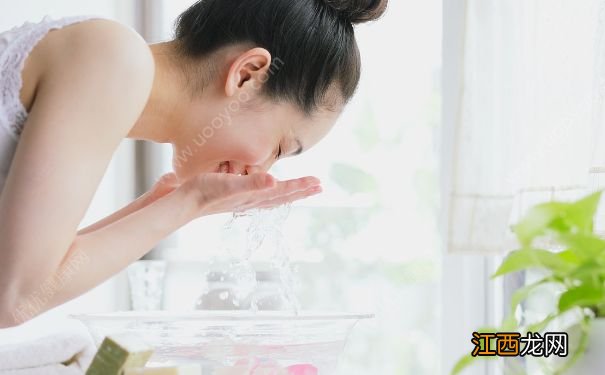 冬季洗脸有什么要注意的?冬天洗脸的注意事项是什么?