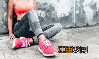 穿休闲鞋鞋带系法 休闲鞋的流行系鞋带方法